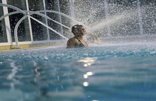 Arcen House | Tiny House in Arcen with Lake Canoe Access