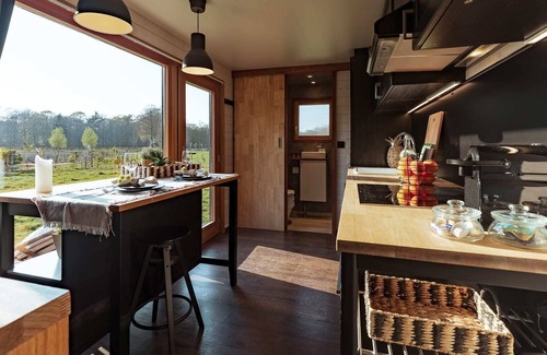 Beernem House | Tiny House looking over the sheep meadows