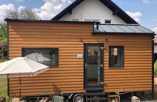 Brensbach House | Tiny house with sauna and garden