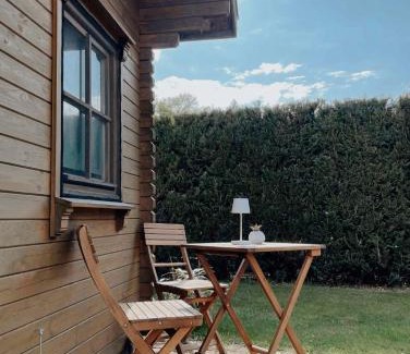 Buddenhagen Apartment | TinyHouse Meereszauber- ruhige Lage, eigener Garten, Grill