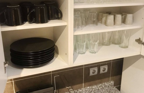 Papeete Apartment | Tipanie- Apt F2 PPT w/pool, A/C, high speed Wifi and wonderful view