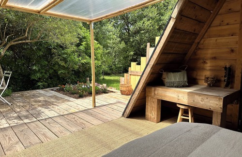 Uzes Cabin | Tipi d'HamiH" unusual accommodation