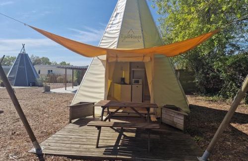 Sallertaine Other | Tipi Les P'tites Maisons dans la Prairie