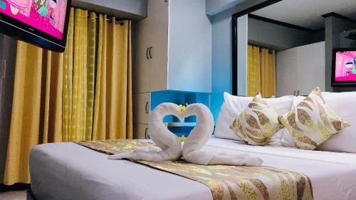 Mactan Export Processing Zone Apartment | TLT Condotl E-208 -Near Airport at Kiener Hills Condominium