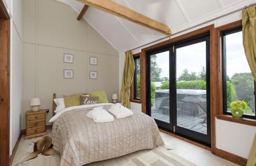Earls Colne House | Toad Hall Cottage