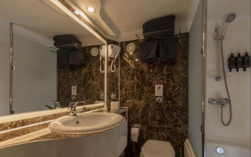 Heliopolis Boat Rental | ToBadaa - Nile cruise all inclusive from Aswan or Luxor 4 Days & 7 days