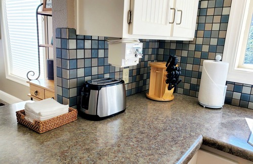 Brookings Condo | "Toby's Crab Shack" at Rainbow Rock Condos, E- Bldg. OCEANFRONT, Beach Access