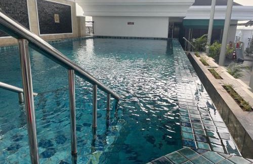 Bangka Apartment | Toeti Roosseno Plaza