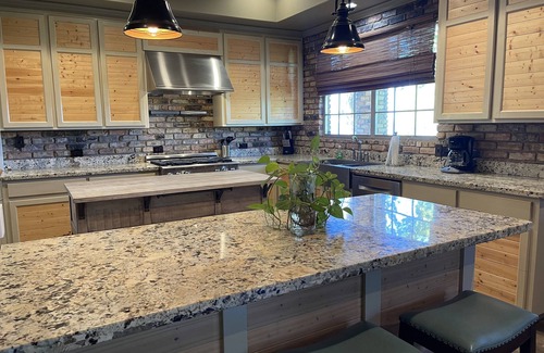 Negreet Cabin | Toledo Bend Getaway Near Buckeye Landing and Big Bass Marina