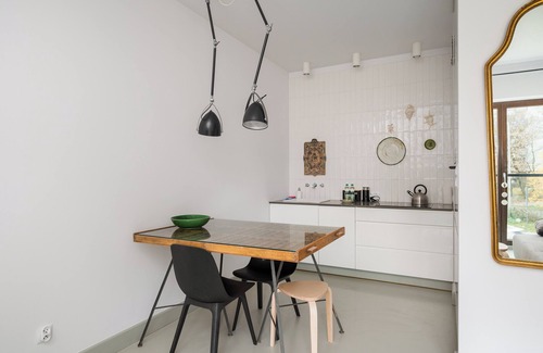 Warsaw Apartment | Tolkiena Charming Apartment