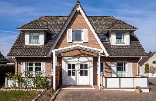 Heiligenhafen Hotel | Tom's Hus Heiligenhafen