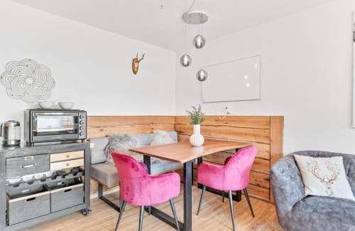 Tonbach Apartment | Tonbach 110, Schwimmbad, Sauna, Solarium, Balkon