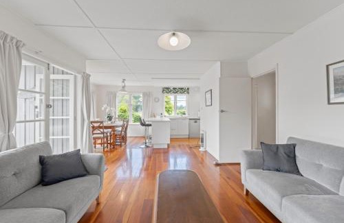 Turangi House | Tongariro Base Camp - Turangi Holiday Home