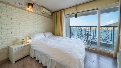 Asa House | tongyeong haegando pension