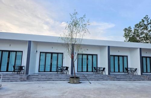 Si Bun Rueang Hotel | TonLiw Hotel โรงแรมต้นหลิว