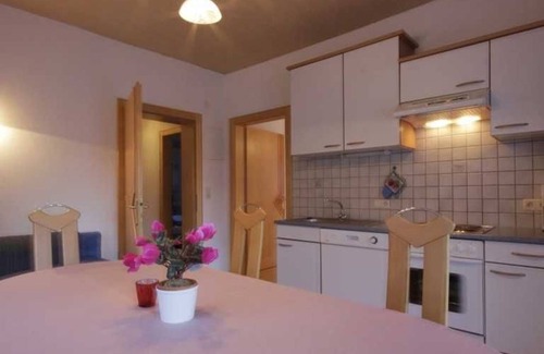 Vergoetschen Apartment | Top 2 - House Alpenrose