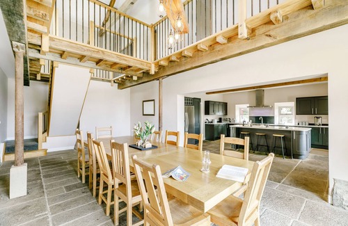 Rishworth Cottage | TOP BARN, with hot tub in Rishworth, Yorkshire