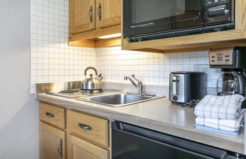 Vail Condo | Top Floor, Views, Rooftop Hot Tub LH403