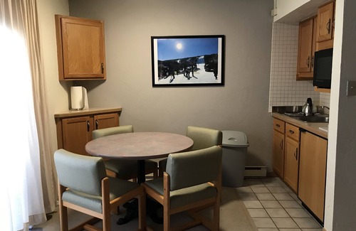 Vail Condo | Top Floor, Views, Rooftop Hot Tub LH403