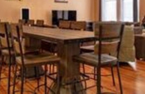 Downtown St. Louis Apartment | TOP GOLF Team House