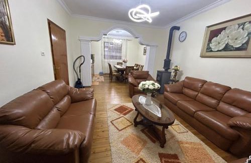 Shkoder Villa | Top Guesthouse