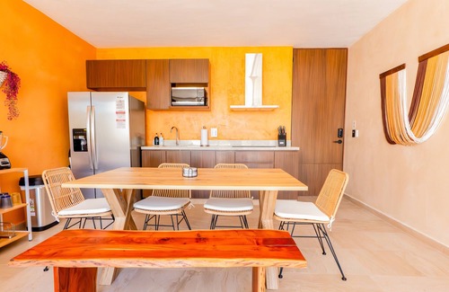 Tankah Apartment | Top level apartment with jacuzzi, shared pool, gym, & tennis courts