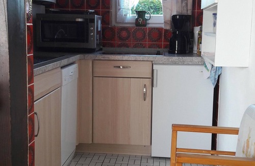 Grossenbrode House | Top location, renovated, thatched roof, garden, sea view, beach, Baltic Sea, family