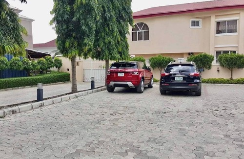 Maitama Apartment | Top-Notch Suites and Apartment