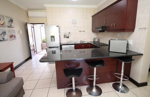 Margate Apartment | Topanga 21