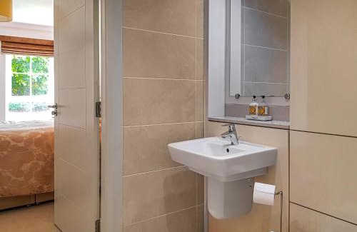 St. Andrews House | Torrance At Abbey Park Avenue