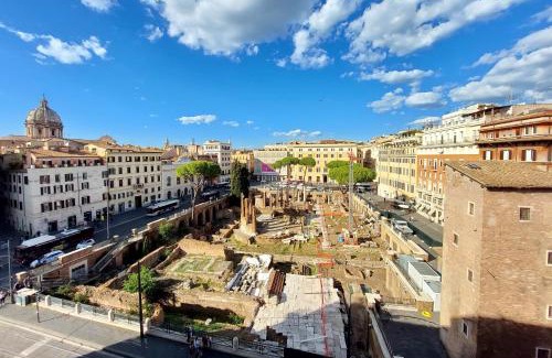 Rione XI Sant'Angelo Apartment | Torre Argentina