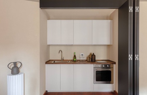 Rome City Centre Apartment | Torre Capranica