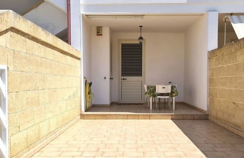 Torre Mozza House | Torre Mozza - M. di Ugento, near a sandy beach, 2 verandas and parking space
