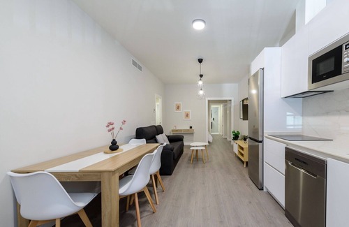 Torrejon de Ardoz Apartment | TORREJÓN SUITES APARTMENT. Low 6