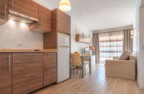 Arona Apartment | Torres del Sol 1A002