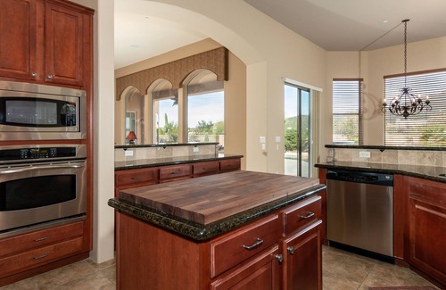 Dove Mountain House | Tortolita mtn views, heated pool & spa, gourmet kitchen, 4 bed/4 bath; 3 suites