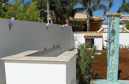 Mazara del Vallo Villa | Tortuga nr.2 - One Bedroom Villa, Sleeps 5