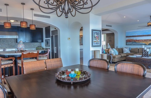 Zona Hotelera Condo | TORTUGA-World Class Ocean Front Villa - 5,500 sq/ft - 3bedrooms, 3 bathrooms