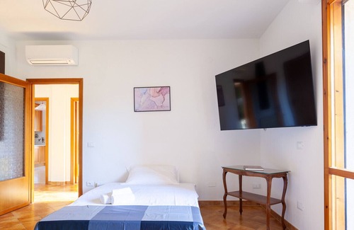 Cascina Apartment | Tosco Romagnola Flat with Parking and Balcony