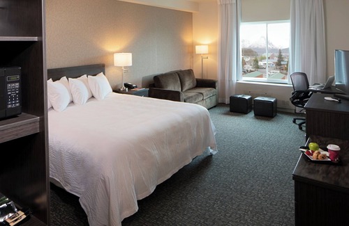 Valdez Hotel | Totem Hotel and Suites