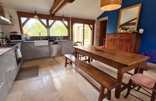 Issendolus House | TOULEYROU maison de vacances