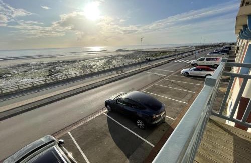 Ambleteuse Apartment | Tourmaline - Vue Mer & Fort - Confort & Evasion