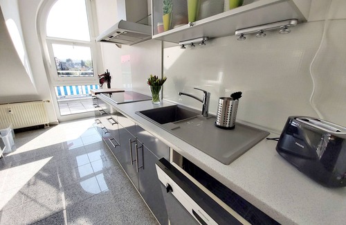 Rhein-Erft-Kreis District Apartment | Tova Cologne - Spacious apartment with lots of comfort in the west of Cologne