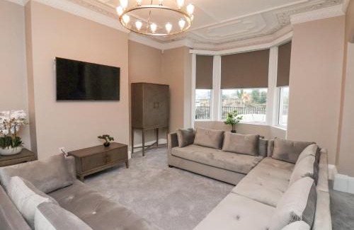 Scarborough City Centre House | Tower View
