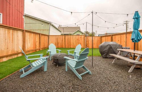 Rockaway Beach House | Towne Cottage Rockaway Beach - Meredith Lodging
