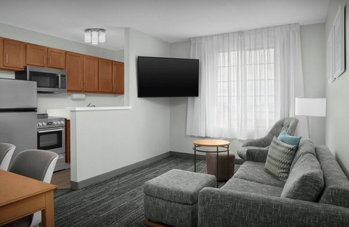 Victory Hills Hotel | Towneplace Suites Abq Airport