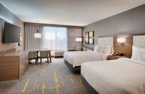 Hawthorne Hotel | TownePlace Suites by Marriott Los Angeles LAX/Hawthorne