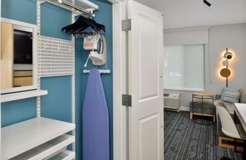 Asheville Hotel | TownePlace Suites by Marriott Asheville Downtown