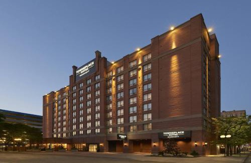Windsor Hotel | TownePlace Suites by Marriott Windsor