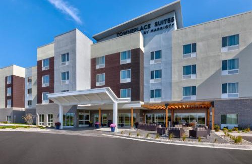 Grand Rapids Hotel | TownePlace Suites by Marriott Grand Rapids Airport Southeast